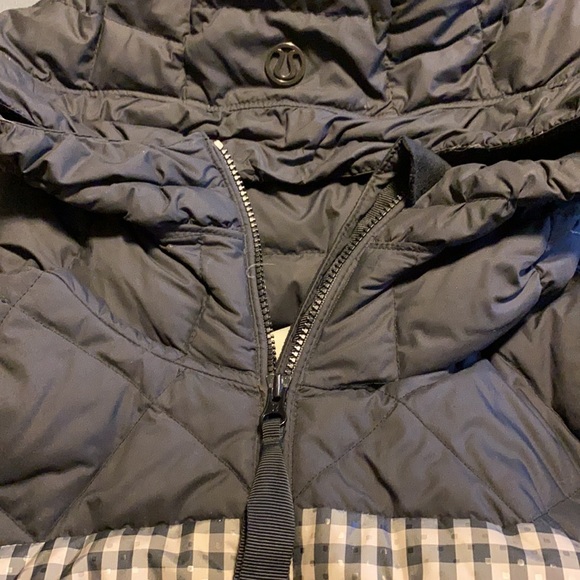 HOST PICK🥰RARE Lululemon Fluffin Awesome Reversible Jacket Gin Gin Mojave Tan - Picture 3 of 6